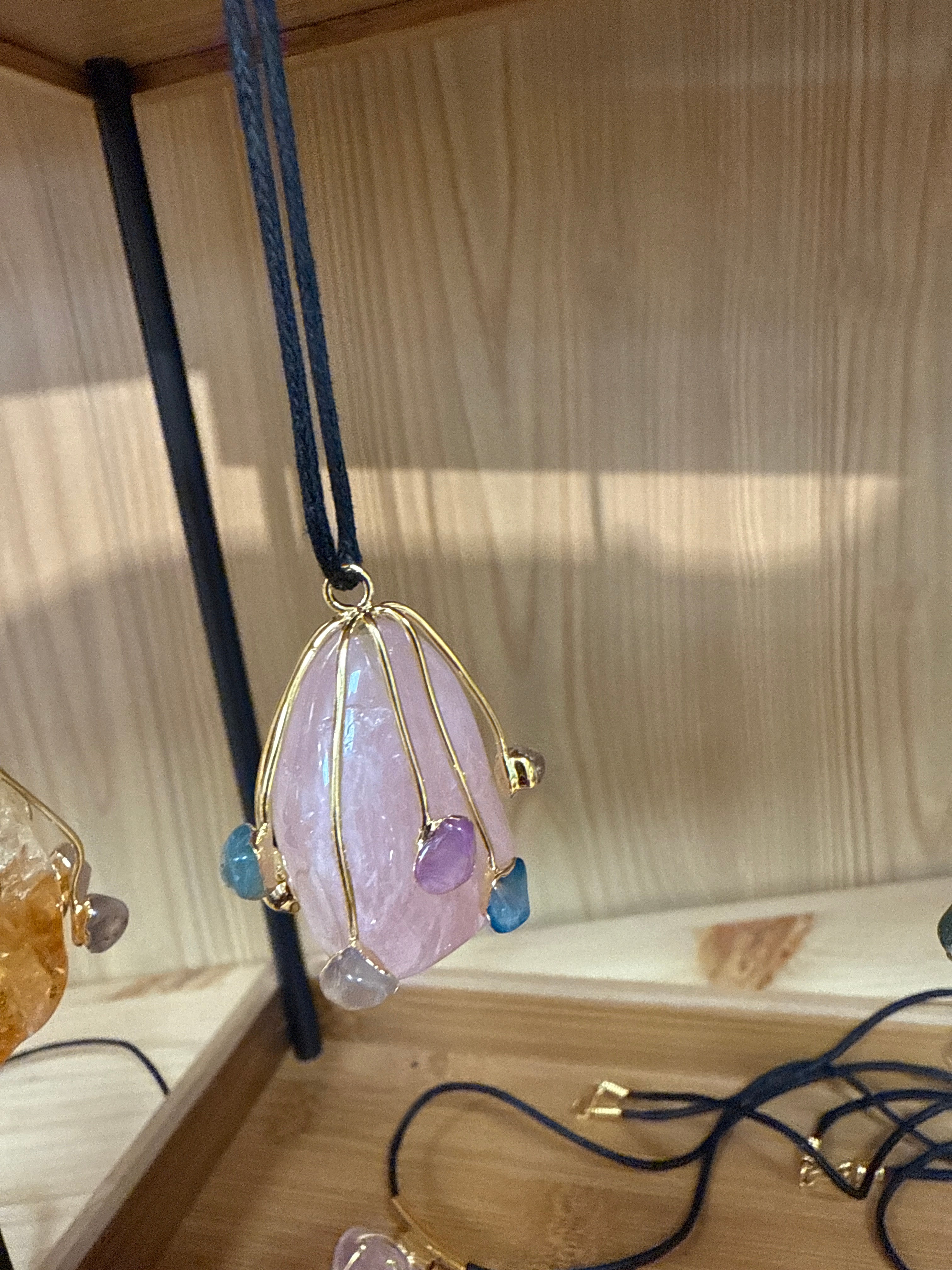 Collana Avesani - Pendente burattato grande con pietre